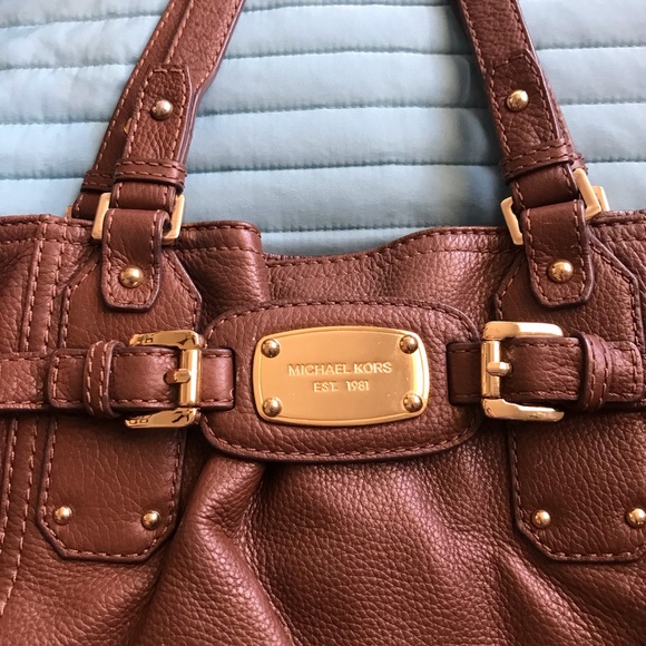 Michale Kors Gansevort North South Tote purse - Picture 2 of 7